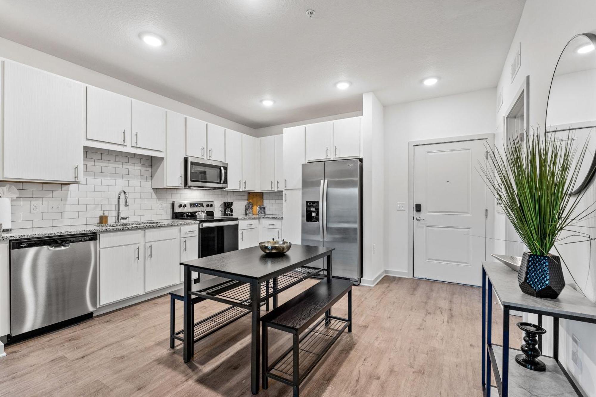 Complete Apartment ,10 Min To Parks Pets Allowed, Resort-Style Amenities Орландо Экстерьер фото